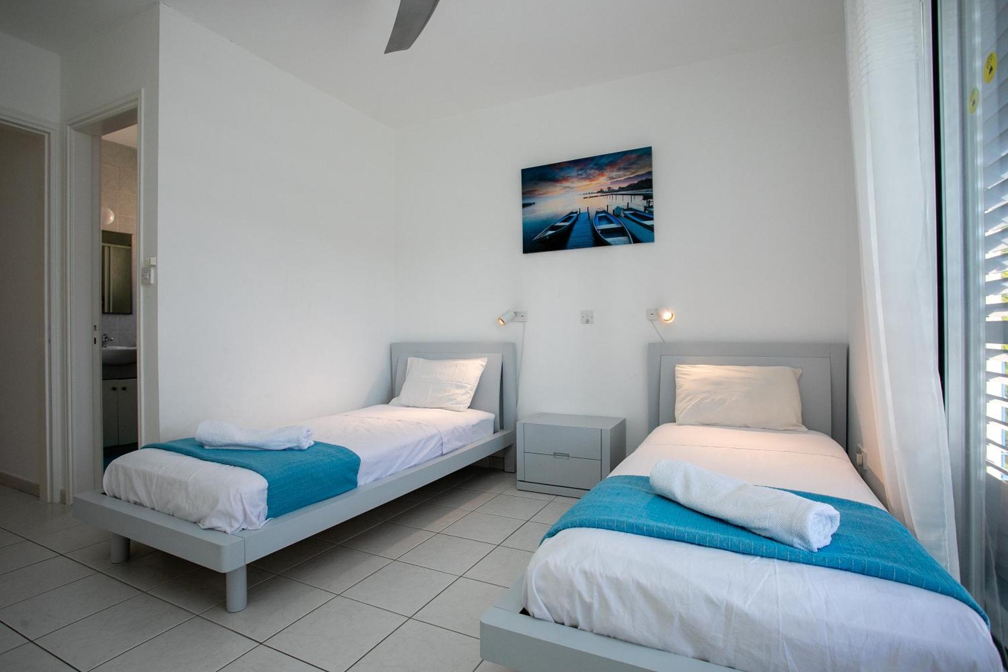 Casa Del Sol Townhouse In Iris Village Paphos Extérieur photo