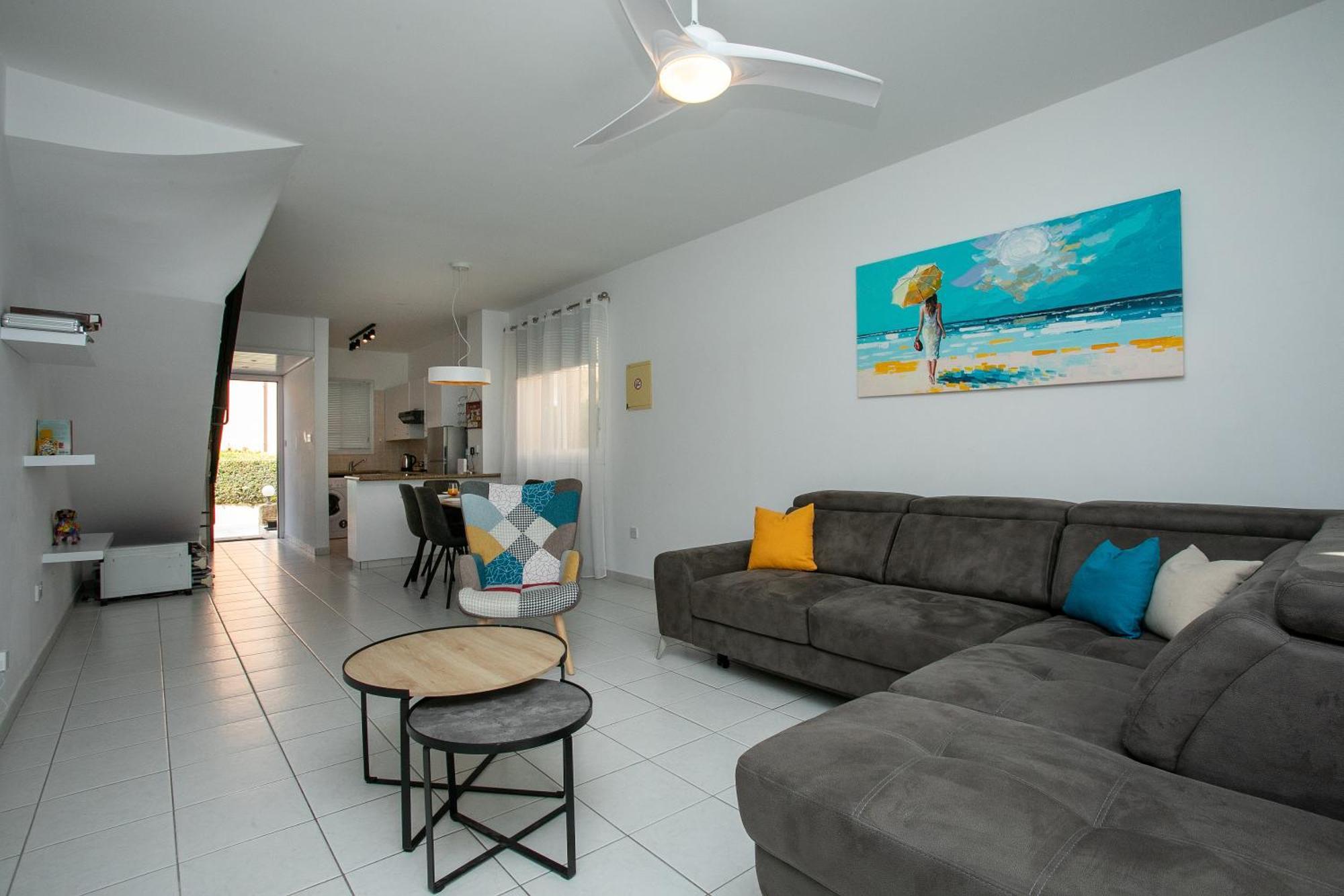 Casa Del Sol Townhouse In Iris Village Paphos Extérieur photo