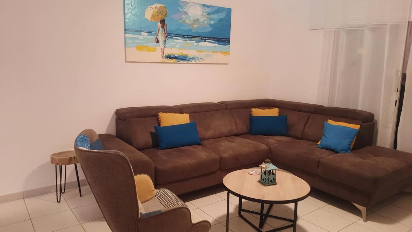 Casa Del Sol Townhouse In Iris Village Paphos Extérieur photo